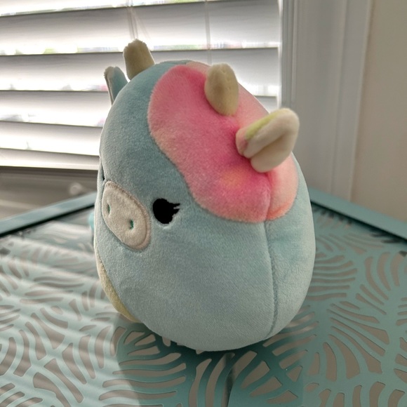 Caedyn and Caedia 5” Cow Flipamallows Squishmallow - BNWT - Picture 7 of 9